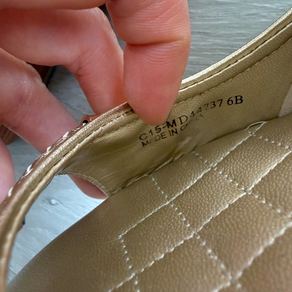 Cole Haan Gold Peep Toe Flats/Wedge Heels, Size 5.5 - Picture 15 of 17